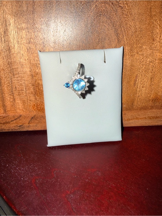 Jewelry - Blue Crystal Halo Ring - Women Jewelry